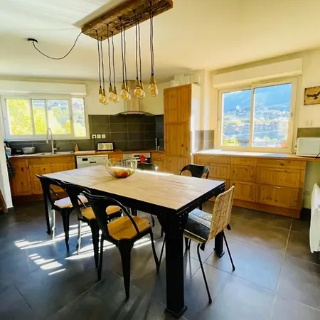 Apartment Large Chalet With Terrace And View In