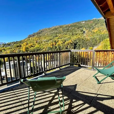 Large Chalet With Terrace And View In Apartment *